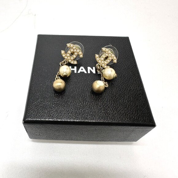CHANEL Authentic Gold Earrings